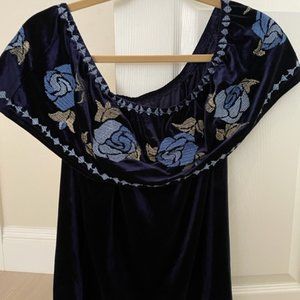 Francesca's Navy Velvet Rose Embroidered Top - Medium
